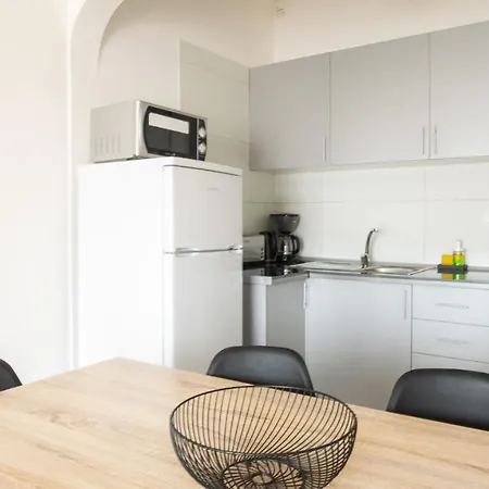 Pedro For Families By Bedzy アルブフェイラ