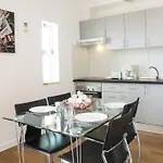 Διαμέρισμα Pedro For Families By Bedzy *